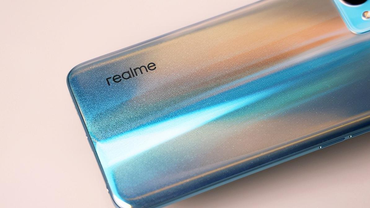 高通骁龙|谁说千元手机不能买？realme这款手机让你心服口服