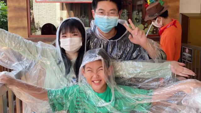 央视春晚|孙悦晒姐弟3人合照，孙海洋换新衣，一家人即将登上春晚舞台