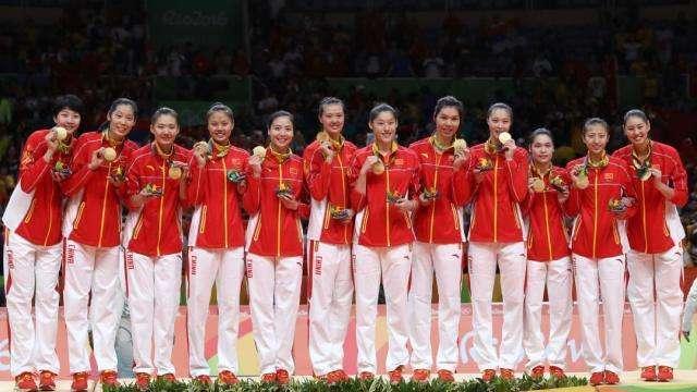 曼联|国际排联官宣，蔡斌还要淘汰六人，中国女排14人大名单近期出炉