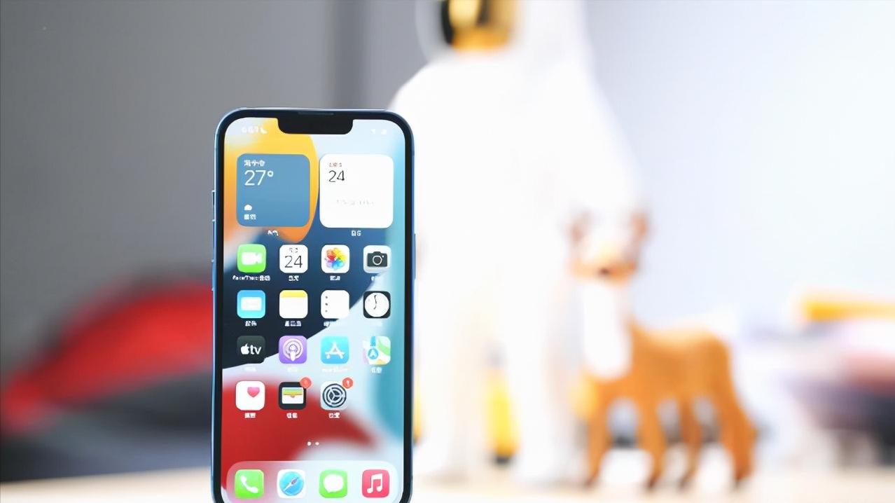 iphone13|国产机犯难？iPhone13又一波降价，真香定律果然没错