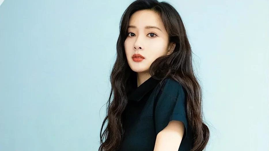 孟子义|颜值高确实是孟子义的重要标签