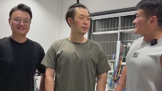 杜海涛|杜海涛最新露面，教练曝其瘦了30斤，颜值下滑被嘲变丑了