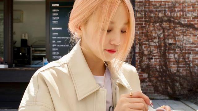 (g)i-dle|(G)I-DLE成校庆舞台赢家，新曲有望登顶melon年榜，收录曲也进榜