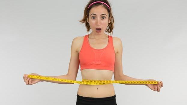 玉米 女人152-175cm标准体重对照表找到了，若你达标，无需减肥