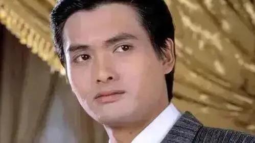 周润发|吴孟达恨周润发不借30万给他救急，和他绝交！多年后却感谢他！