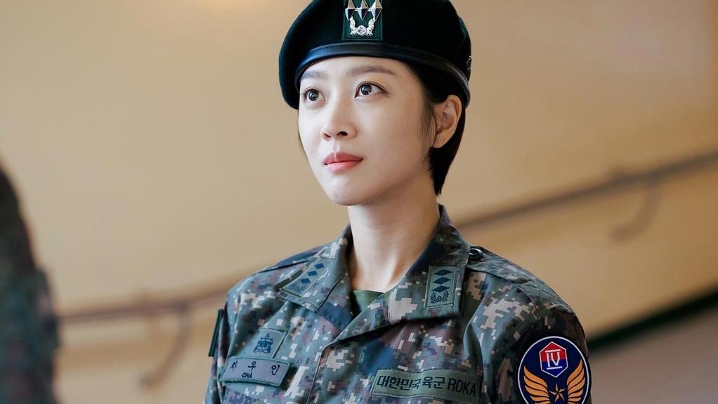 |入行11年首度做打女，曹宝儿饮柠水烧脂保天然靓样