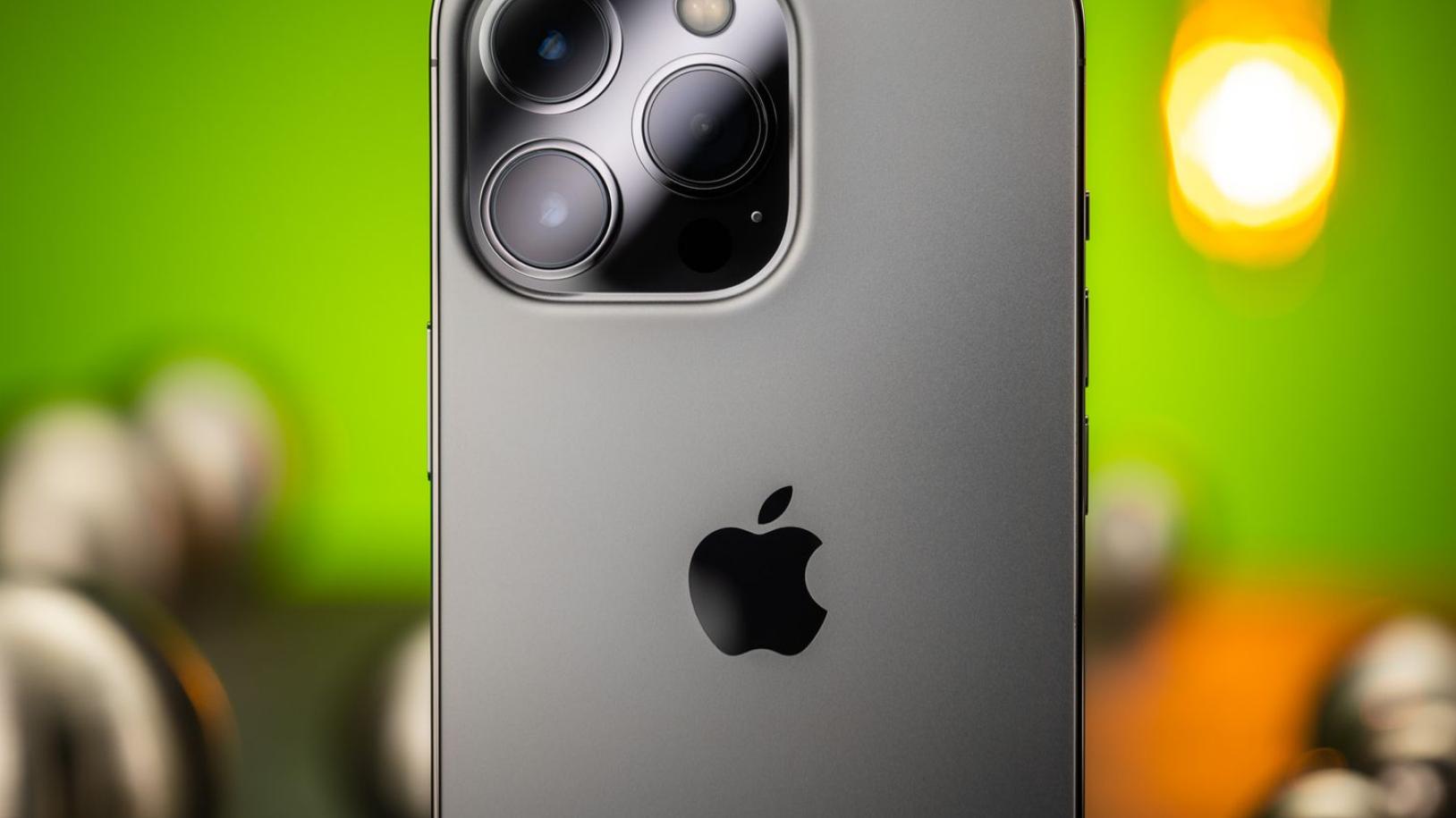 iPhone|苹果iPhone15新料：2023年推出，完全放弃刘海屏，取而代之打孔屏