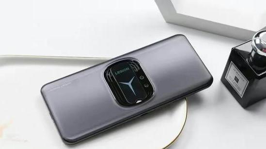 游戏手机|拯救者Y90配置速看：搭载双风扇主动散热，游戏帧率又高又稳