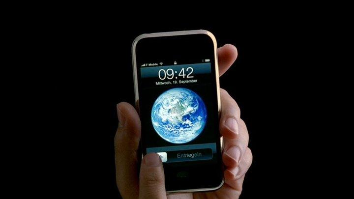 滤镜|如果乔布斯还在，iPhone 应该长这个样子