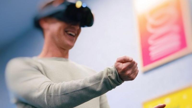 体检|Meta缩减招聘规模：暂停招聘工程师、优先聘用AI职位