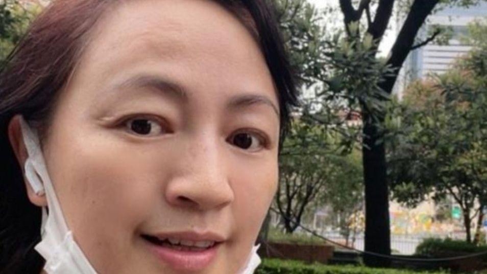 罗海琼|有实力的女明星不怕晒素颜，48岁罗海琼皱纹明显，马伊琍痘印清晰