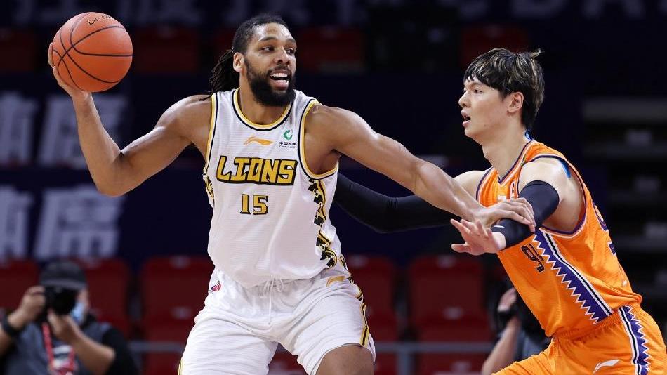 上海男篮|上海队双管齐下CBA第一中锋一旦错失，力争拿下NBA第一中锋再冲冠