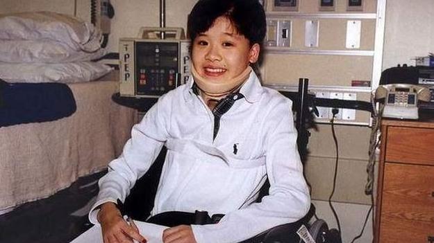 桑兰|体操跳马皇后摔成残疾，索赔130亿不值同情，恩将仇报遭网友谩骂