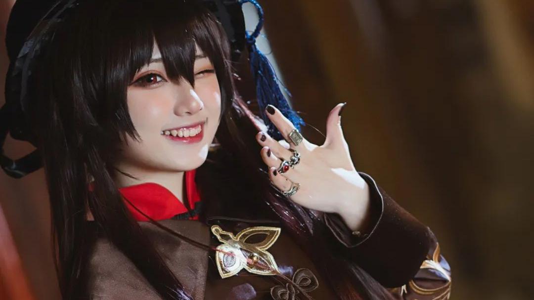 非人哉|cos：原神第七十七代堂主胡桃cos正片@?姜生花