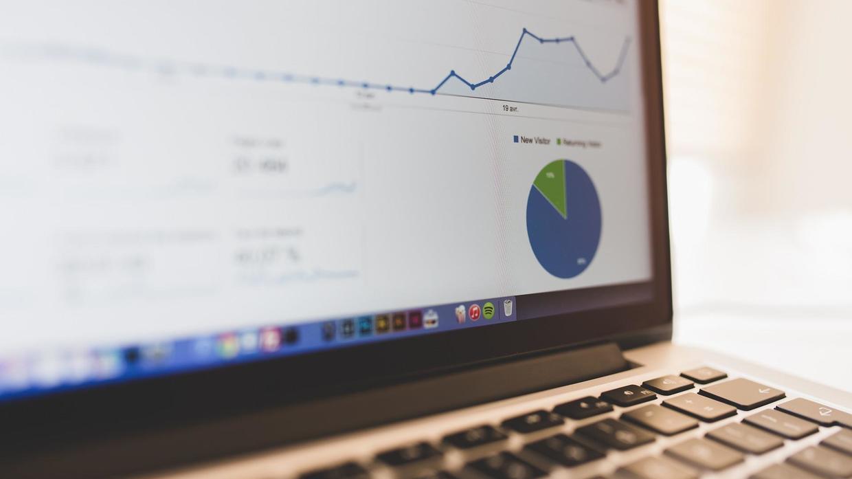 自媒体|2天只学到了4个字，也值了，我被大蓝割了5980块钱的韭菜