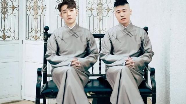 张云雷|张云雷与德云社几乎断联，成功转型或放弃老本行，他为何这样做？