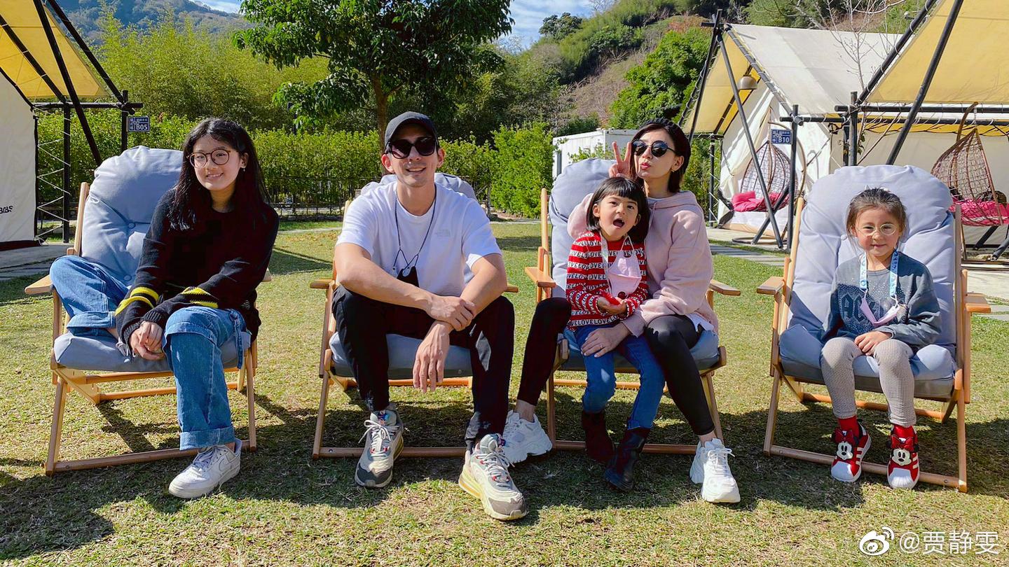 贾静雯|47岁贾静雯备孕四胎，精神状态一般，网友：不生到儿子不罢休？