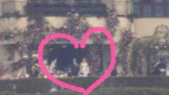 孙艺珍|玄彬和孙艺珍婚礼直击现场曝光，爸爸牵手气场，婚外布置引争议