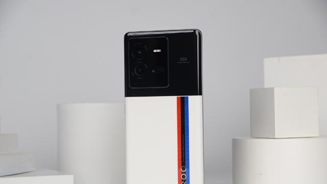 高通骁龙|打破价格天花板，骁龙8+手机售价一降再降？当真性价比首选