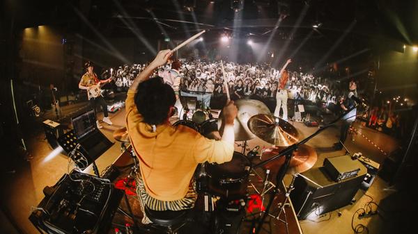 在这座城市遇见你|告五人《在这座城市遇见你》内地巡演杭州开跑，2日千人场秒售罄