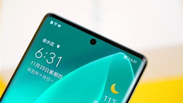 华为荣耀|独立不到2年，市场份额18。25%，力压小米升到中国第2