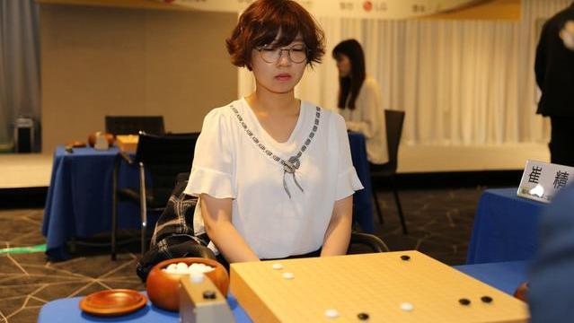 崔精|25日围棋赛事 王星昊今战范廷钰 时越PK许嘉阳 LG预选崔精进决赛