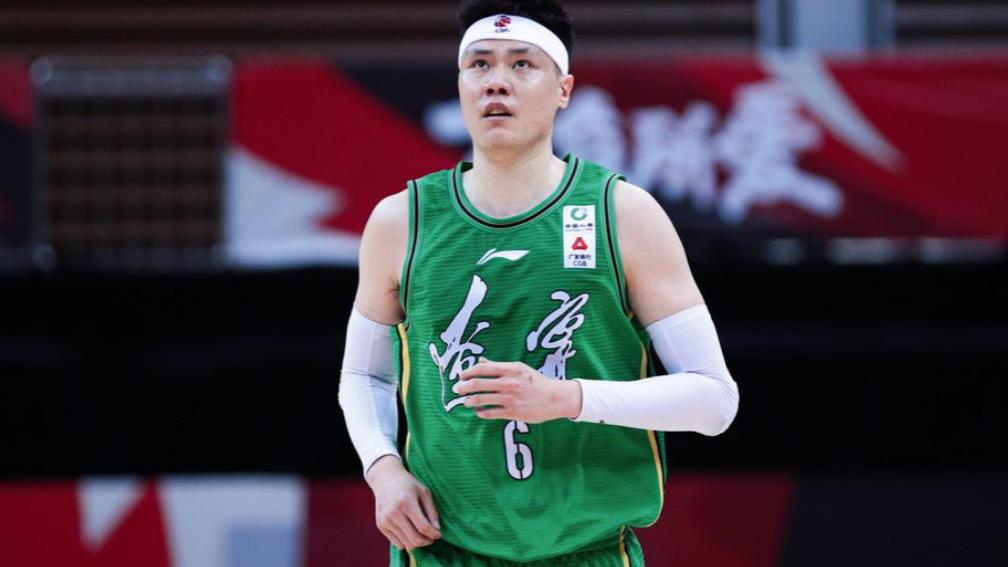 李磊|下一个贺天举！辽篮老兵场均2.4分，季后赛0出场，让位给高诗岩