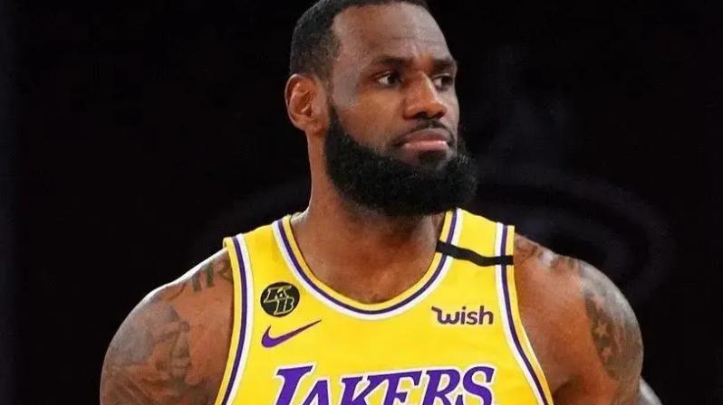 徐杰|NBA史上最受大众喜欢的球员，乔丹科比被封神，库里缔造新时代