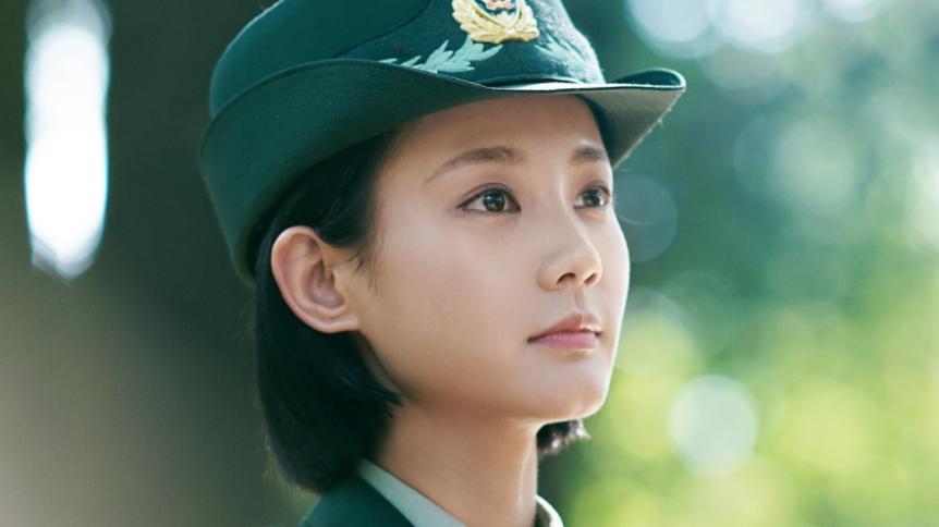 黄蓉|饰演黄蓉爆红的李一桐，资源多得让人眼红，演技评价却两极分化