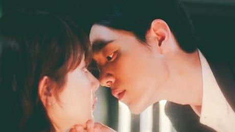 杜德伟|《余生请多指教》开播首日屡破纪录，全方位数据表现惊艳