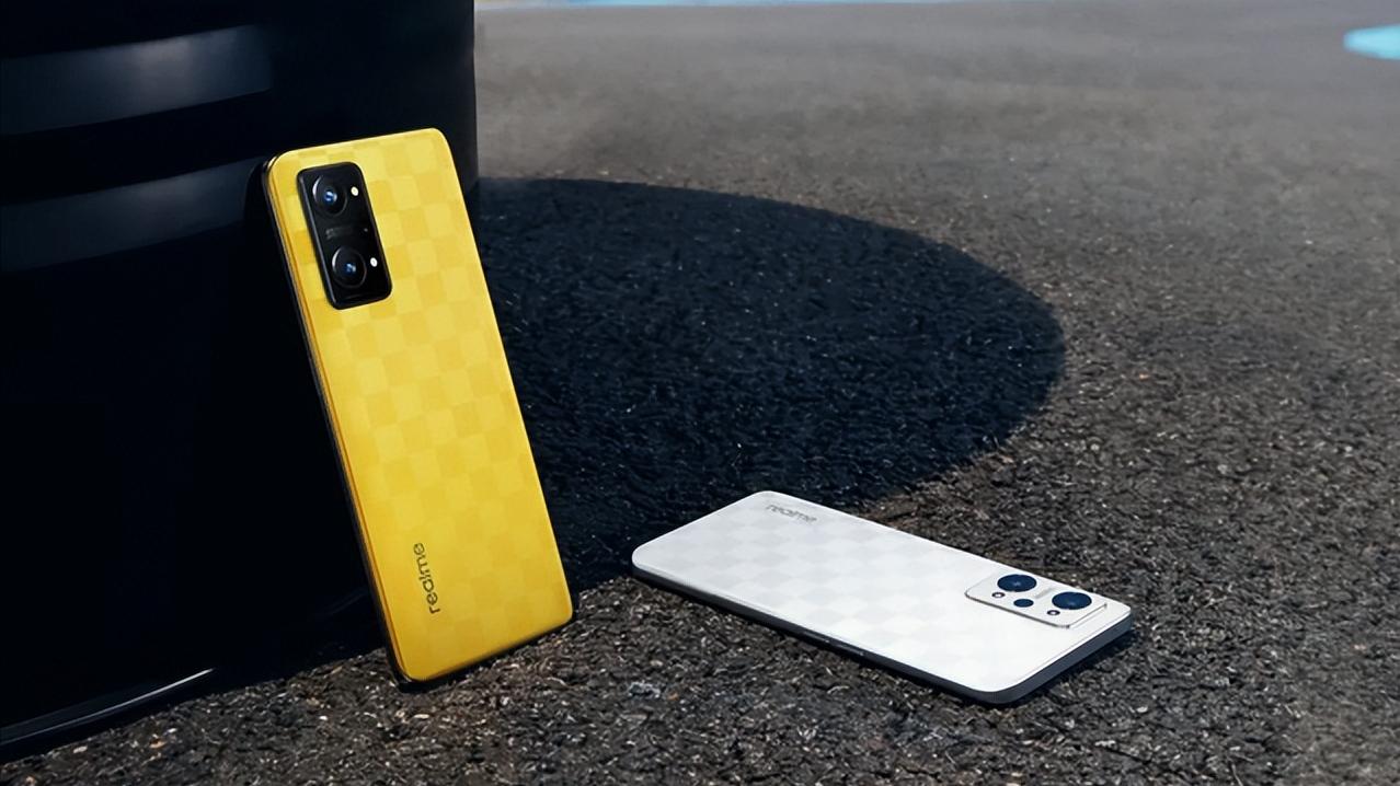 |OV小米“齐发力”！三品牌高通870新机“相互套娃”，该怎么选？