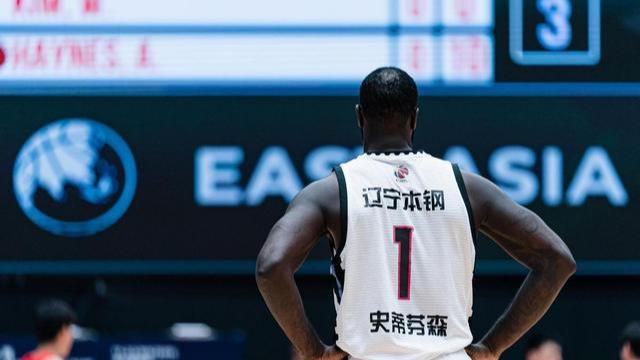 步行者队|周琦有望联手前辽篮外援，或加盟步行者征战NBA