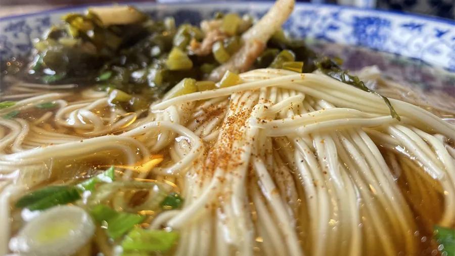 鸡爪|揣着100元，在山塘街从头吃到尾