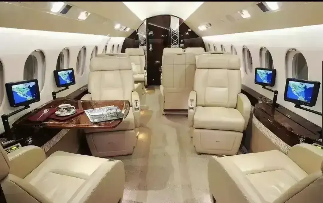 |怪不得刘强东就算犯了全天下男人都会犯的错，奶茶MM也不舍得离婚[捂脸]