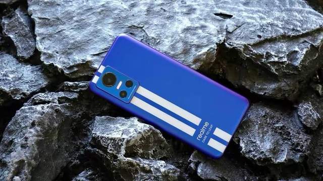 荣耀|真我GT Neo3和荣耀70 Pro怎么选？对比就知道答案