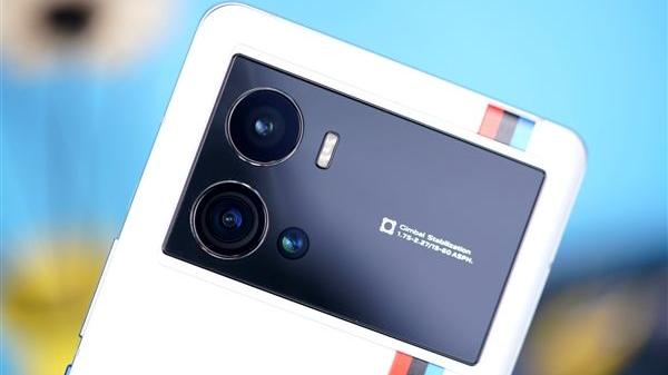 CPU|新年如何选购手机？3-5K价位最值得买的三款手机，买哪个都是赚