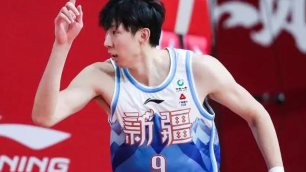 新疆男篮|CBA三消息：辽宁悍将广东训练，周琦再拒新疆队，广州已正式集结