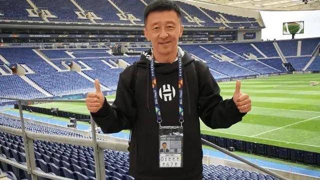 刘建宏|刘建宏曝国脚送银行卡黑幕！前国足领队已入狱，曾牵出李霄鹏郑智