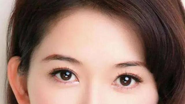 关晓彤|身高超过170+的4位女星，比男演员高太多不好接戏，往低了报身高