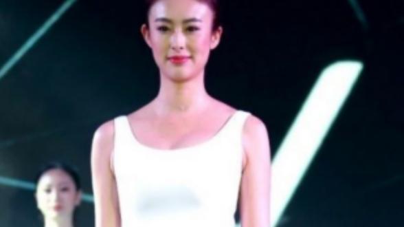 翟凌|“第一车模”兽兽：靠杨迪出名却被机关算尽，如今儿女双全超幸福