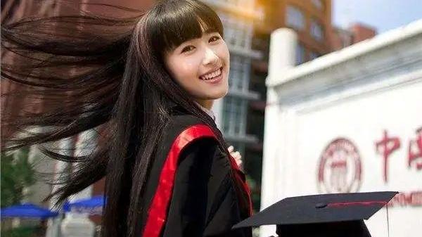 明星|女明星很高级吗，只有刘浩存们配当？