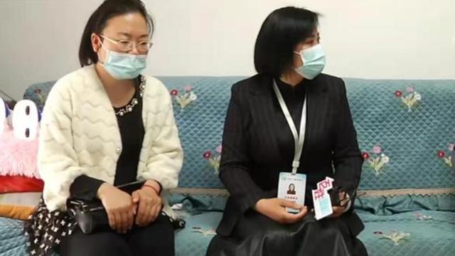 |妻子抱怨丈夫结婚7年不上班，丈夫坦言：我不缺钱，没那个必要