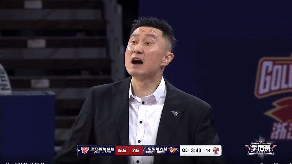 贝加|1分险胜！CBA扛鼎之战，奇兵5记3分定乾坤，杜锋罕见怒斥2大功勋