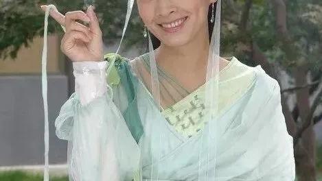 张庭|张庭的“微商王国”轰然倒塌，我顿悟了关于人生的4个真相