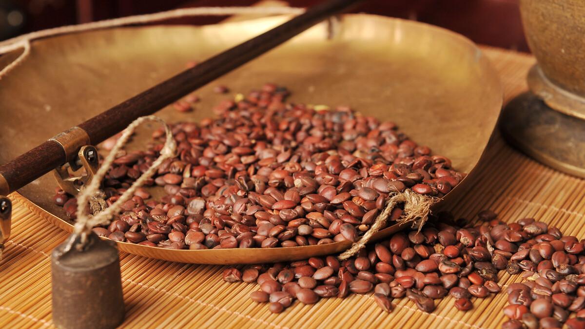 中药|半夜1-3点总是醒，多是肝血不足，两味中药，补肝血、安心神