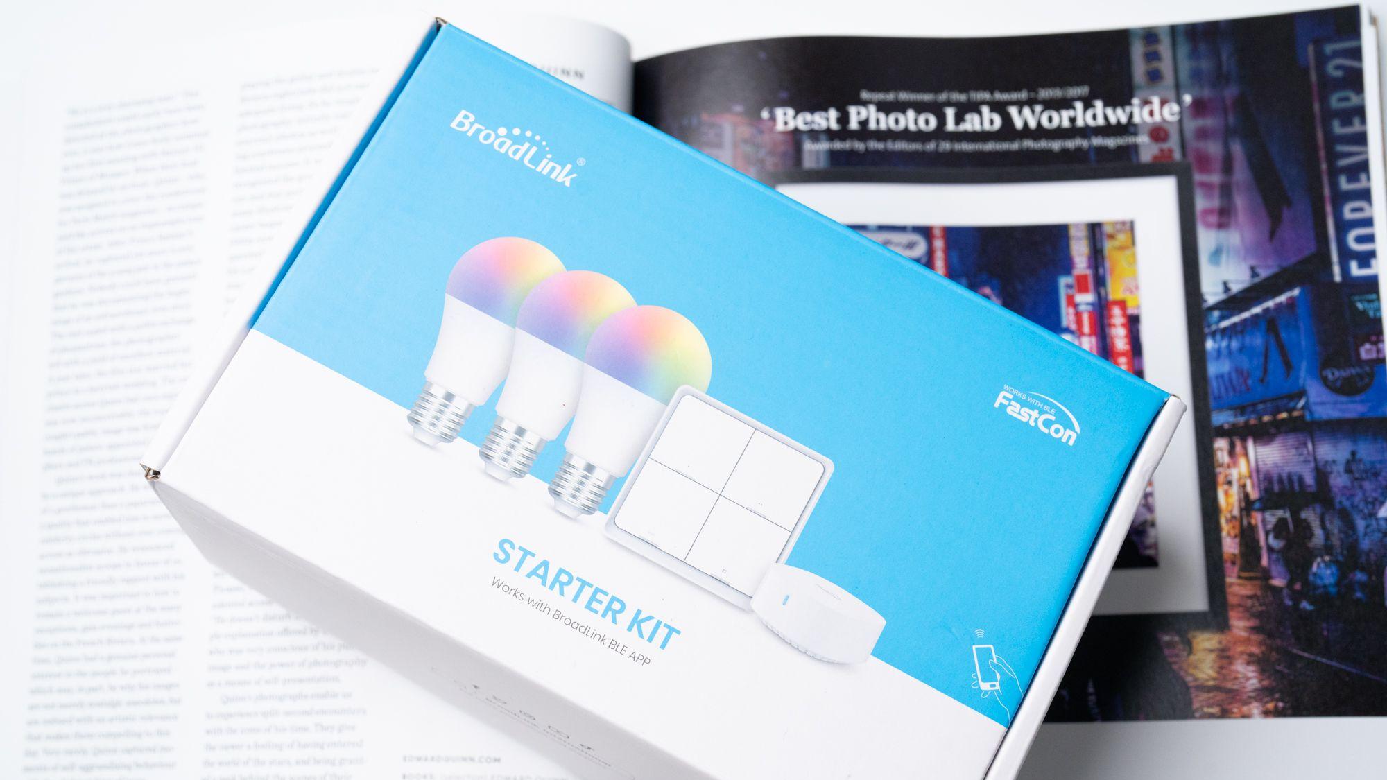 小爱|晚上家里五彩缤纷！原因竟是用了魔法家智能灯泡……