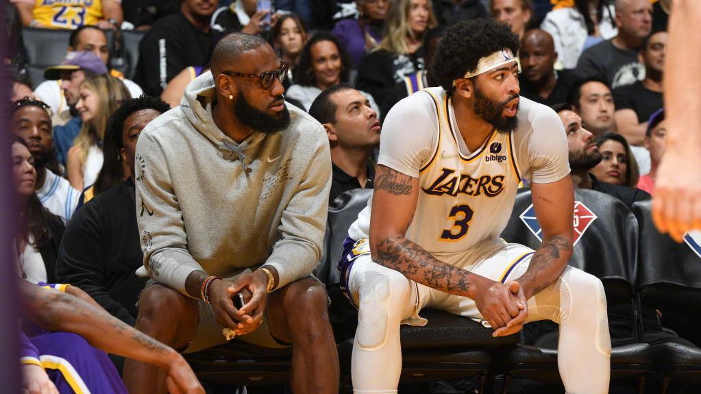 76人队|NBA  步行者VS76人  步行者状态欠佳，76人将延续连胜