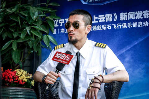 杨子|杨子罕晒大女儿照，竟越长越像继母黄圣依，考上哈佛大学预科生妥妥学霸