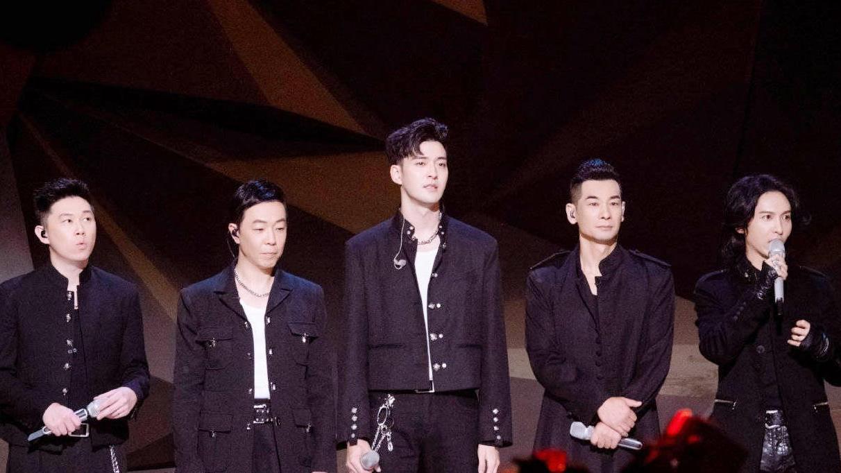 闪光的乐队|《闪光的乐队》9期节目选曲舞台受肯定，可赛制成迷，嘉宾也成迷