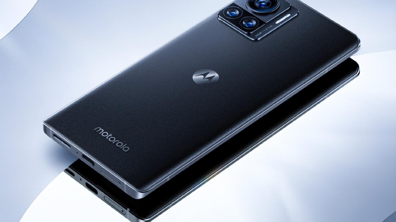 折叠屏|嘲讽华为黑夜拍成白天？联想高管预热新机，摩托罗拉对标iPhone！